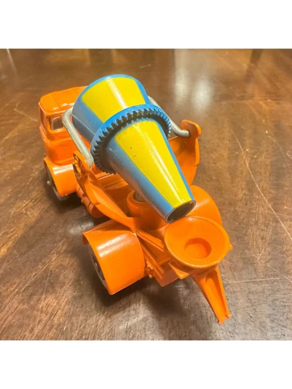 Vintage Dinky SuperToys #960 Lorry Mounted Concrete Mixer Die Cast Metal